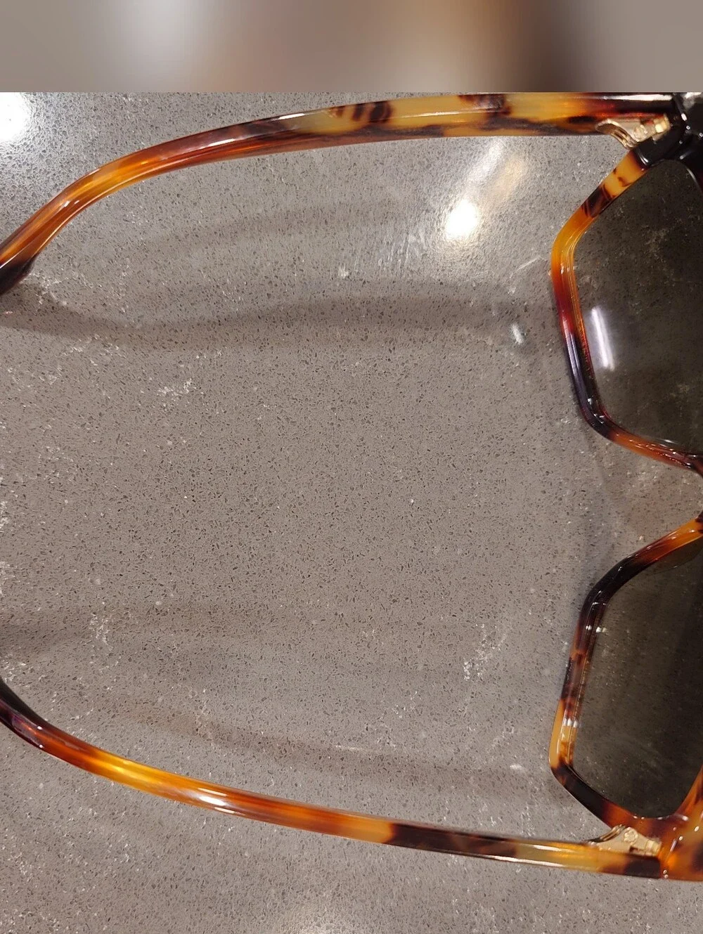 Victoria Beckham Tortoiseshell Shield Sunglasses - Brown
